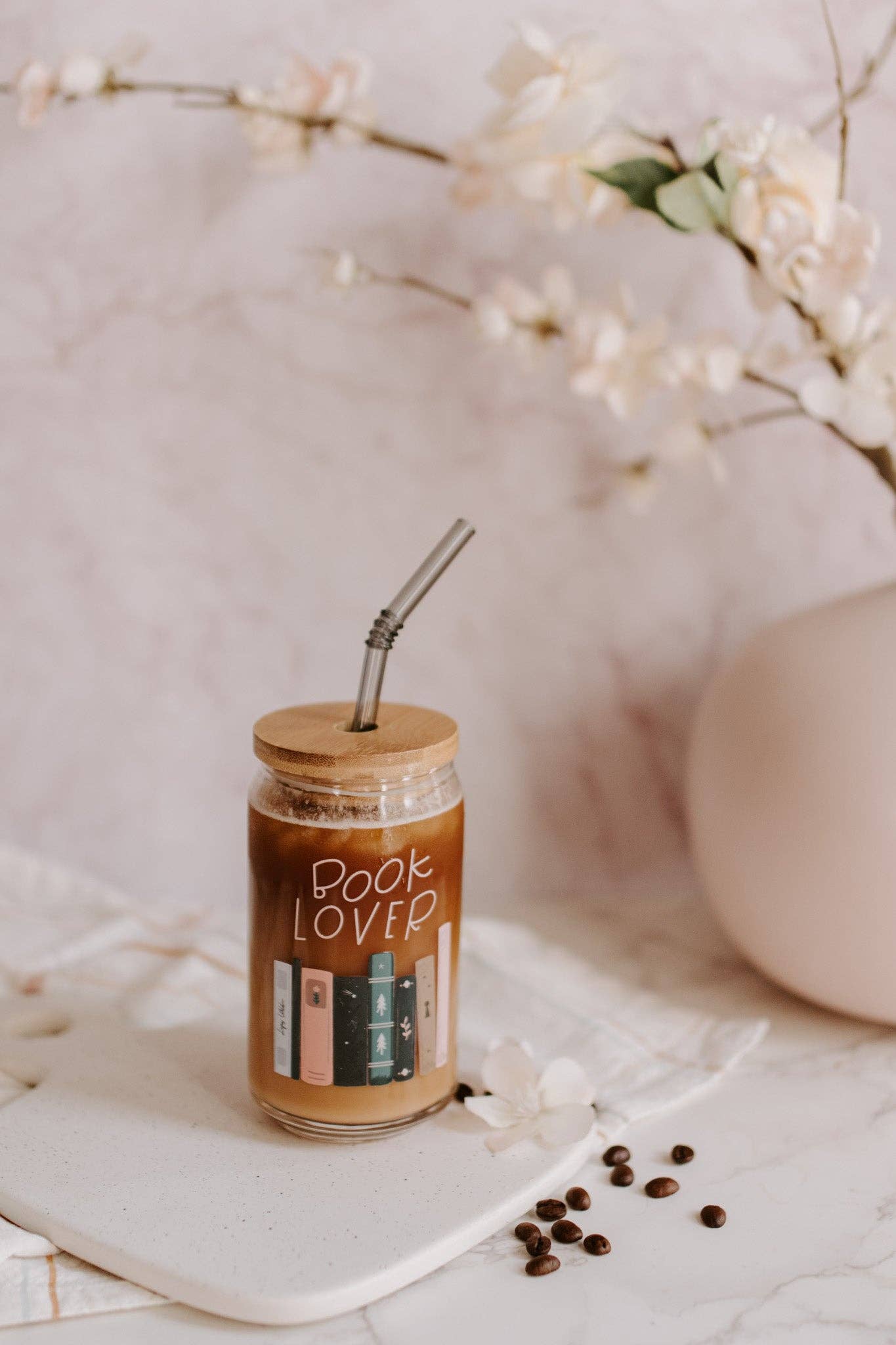 Book Lover Can Glass: 16 oz