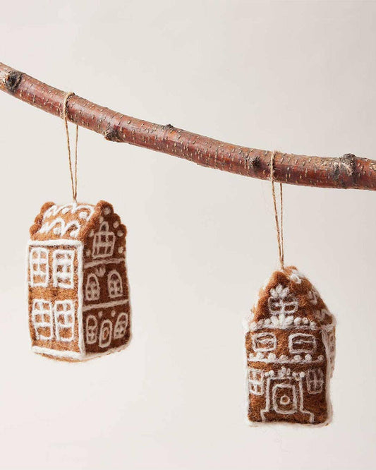 Felted Dutch House Ornament: Townhouse