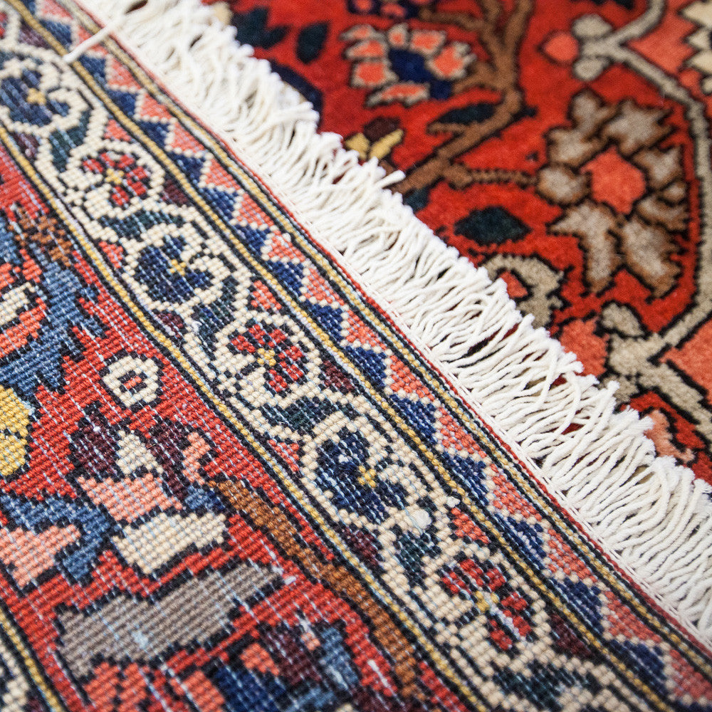 Persian Bakhtiari Rug (8' 4" x 5' 9")