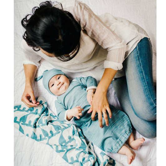Organic Newborn Gown & Hat Set