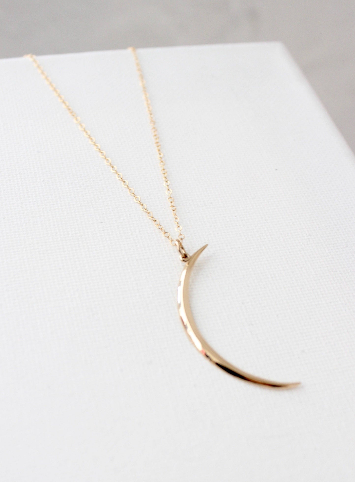 CRESCENT NECKLACE: Gold