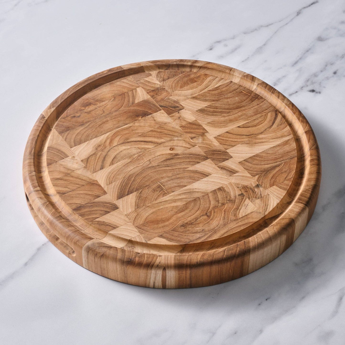 Vida Wood Cutting Board - Round