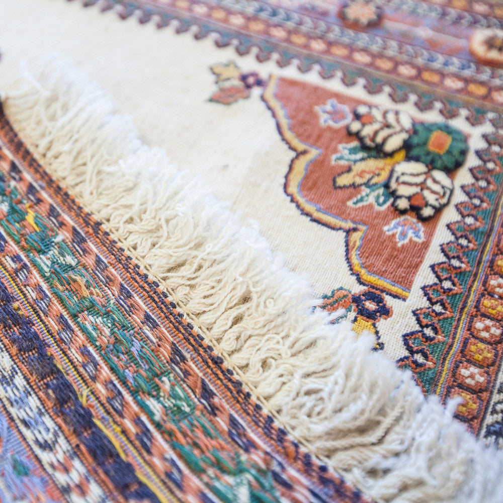 Senneh Gelim Persian Carpet (4' 76" x 2' 95")